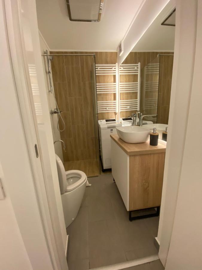 Cozy Apartment In The Business Area Of Bukurešť Exteriér fotografie